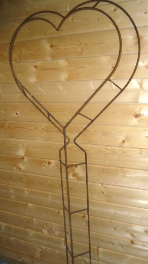 Rankhilfe Herz, schwarz 70x180 cm