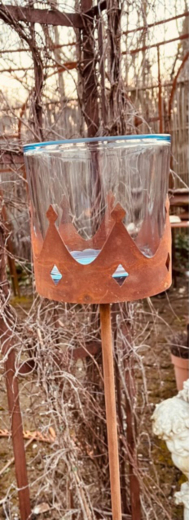 Stecker Krone mit Glas, rost H130 cm